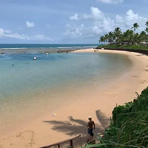 https://flat-de-luxo-em-praia-de-muro-alto.portodegalinhashotels.com